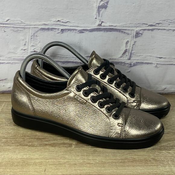 ECCO Soft Metallic Gold Leather Casual Sneakers EU 38 US 7-7.5 Lace-Up Bronze - Picture 1 of 13